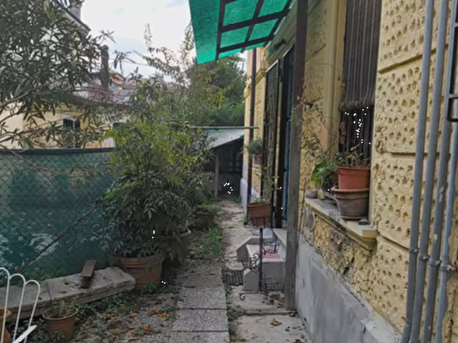 Immagine 20 di Casa indipendente in vendita  in Via Rovereto a Verona