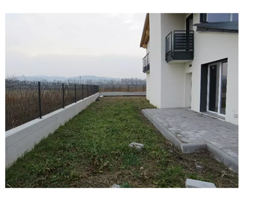 Immagine 11 di Villetta a schiera in vendita  in Vicolo Don Puglisi  a Lavagno