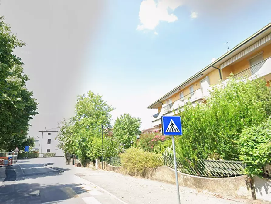 Immagine 25 di Appartamento in vendita  in Via regia antica a Lonato del Garda
