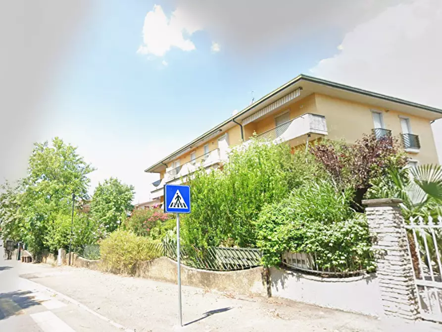 Immagine 26 di Appartamento in vendita  in Via regia antica a Lonato del Garda