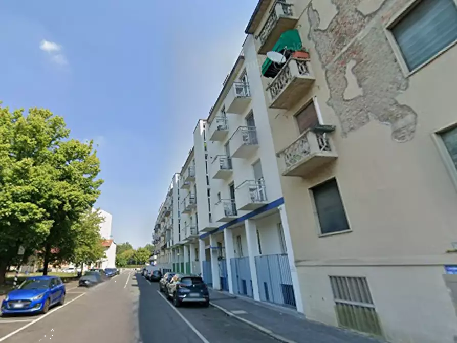 Immagine 10 di Appartamento in vendita  in Via Demetrio Cretese a Milano