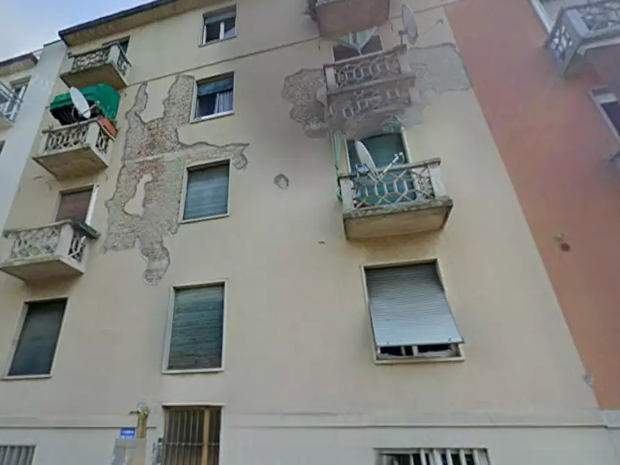 Immagine 13 di Appartamento in vendita  in Via Demetrio Cretese a Milano