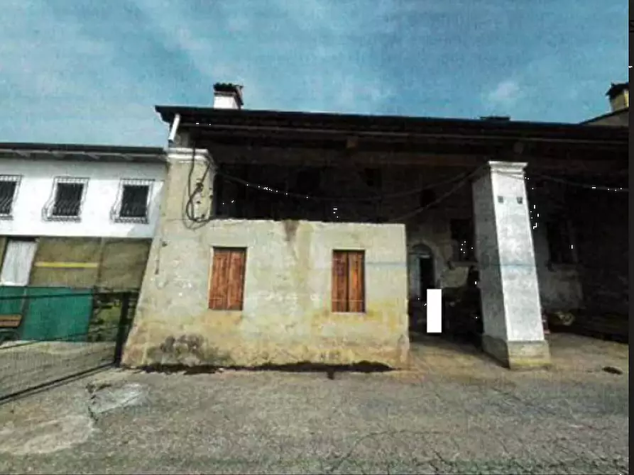 Immagine 6 di Porzione di casa in vendita  in Via S. Pietro  a Montecchio Precalcino