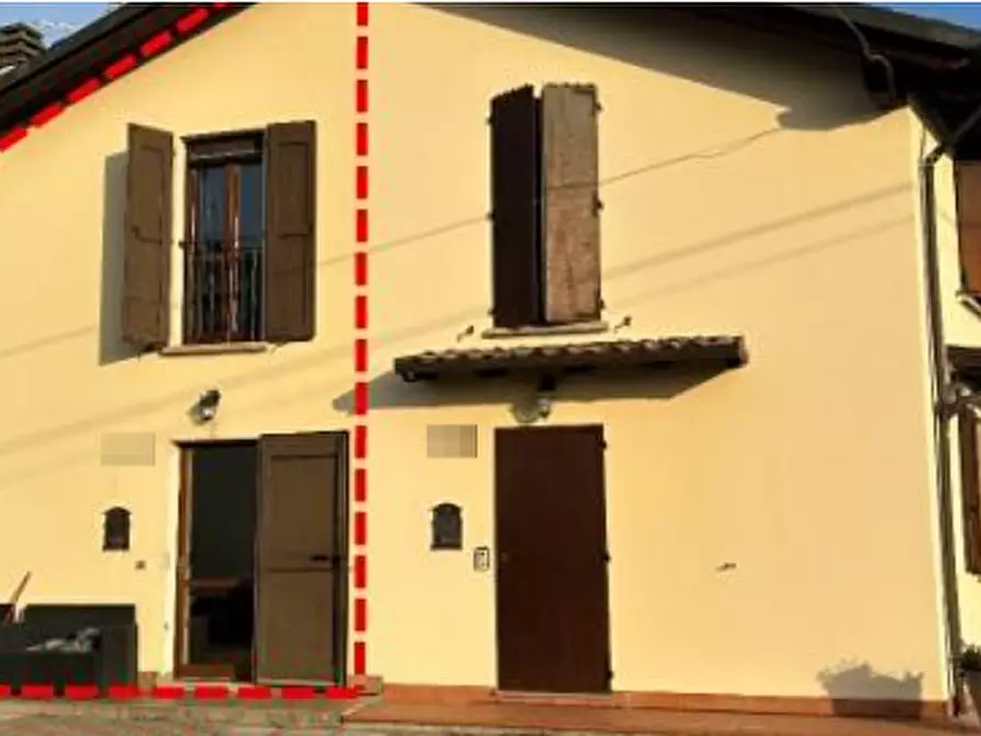 Immagine 2 di Porzione di casa in vendita  in via Miserabili a Budrio