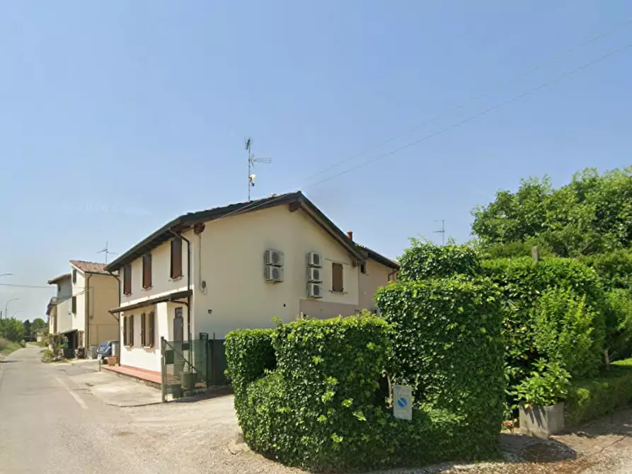 Immagine 20 di Porzione di casa in vendita  in via Miserabili a Budrio