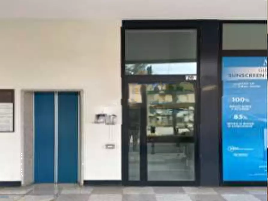 Immagine 4 di Ufficio in vendita  in Piazza Europa a Coccaglio