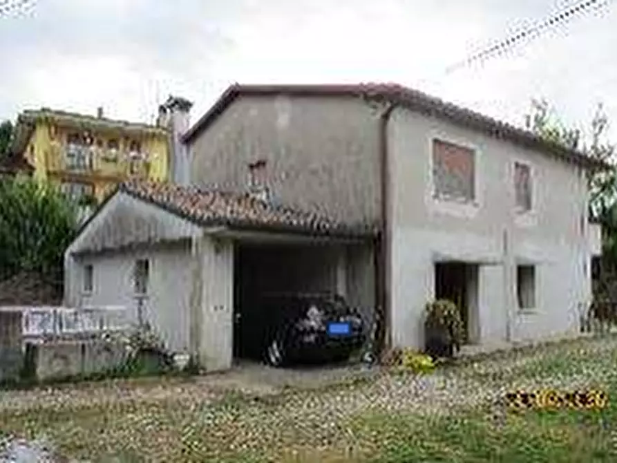 Immagine 5 di Casa indipendente in vendita  in  Via Giovanni e Paolo Possamai a Pieve Di Soligo