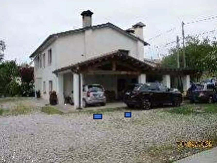 Immagine 6 di Casa indipendente in vendita  in  Via Giovanni e Paolo Possamai a Pieve Di Soligo