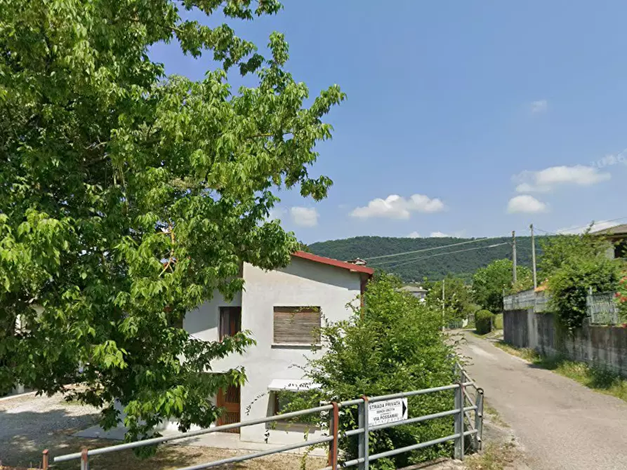 Immagine 16 di Casa indipendente in vendita  in  Via Giovanni e Paolo Possamai a Pieve Di Soligo