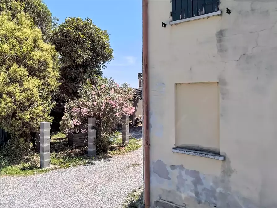 Immagine 6 di Porzione di casa in vendita  in Via Suppiavento a Bonavigo