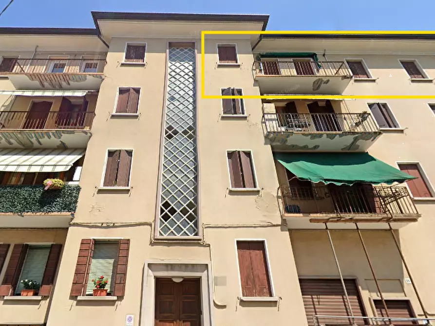 Immagine 4 di Appartamento in vendita  in Via Cadore a Conegliano