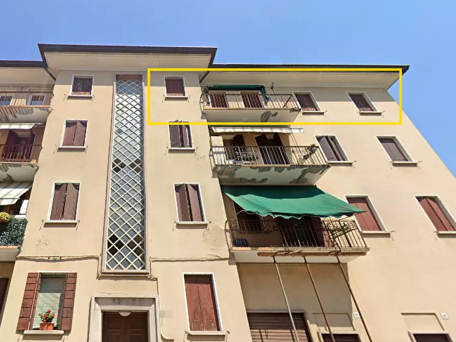 Immagine 5 di Appartamento in vendita  in Via Cadore a Conegliano