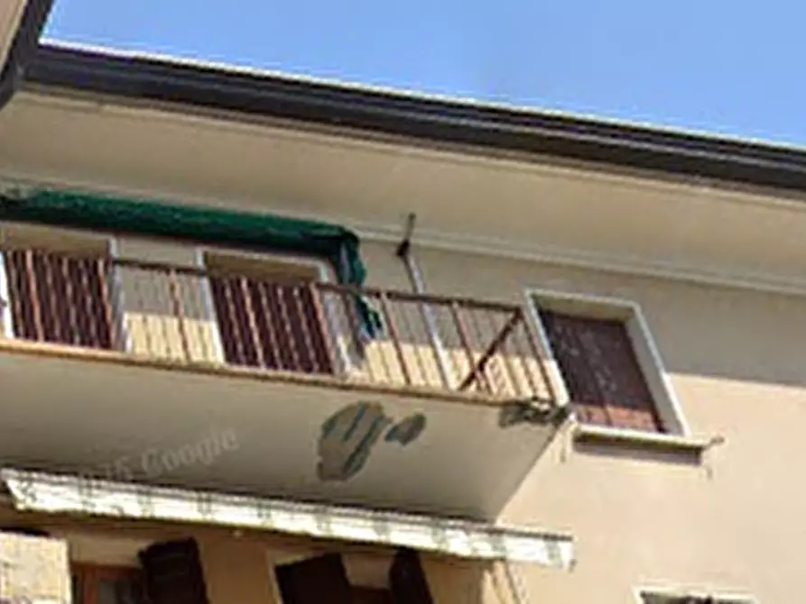 Immagine 11 di Appartamento in vendita  in Via Cadore a Conegliano