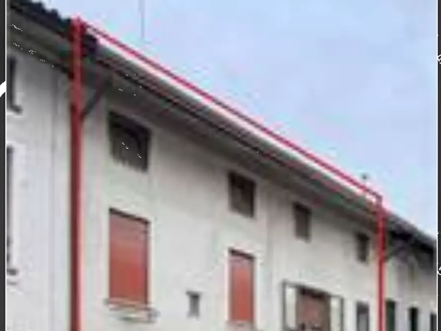 Immagine 17 di Porzione di casa in vendita  in Via Olmo a Carrè