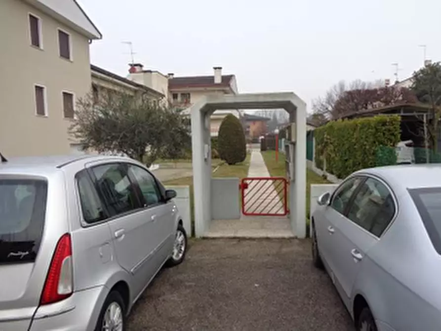 Immagine 8 di Appartamento in vendita  in Via Giovanni Comisso  a Carbonera