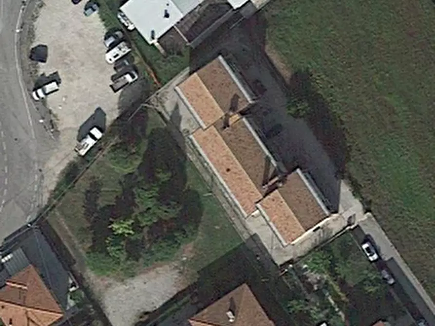 Immagine 6 di Appartamento in vendita  in via Zezzos a Vittorio Veneto