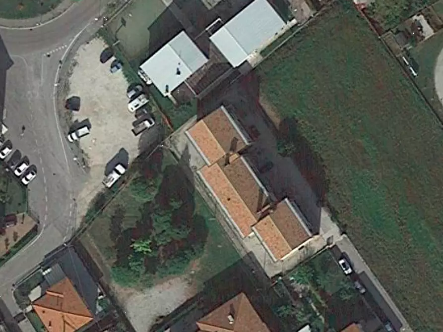 Immagine 18 di Appartamento in vendita  in Via Zezzos a Vittorio Veneto