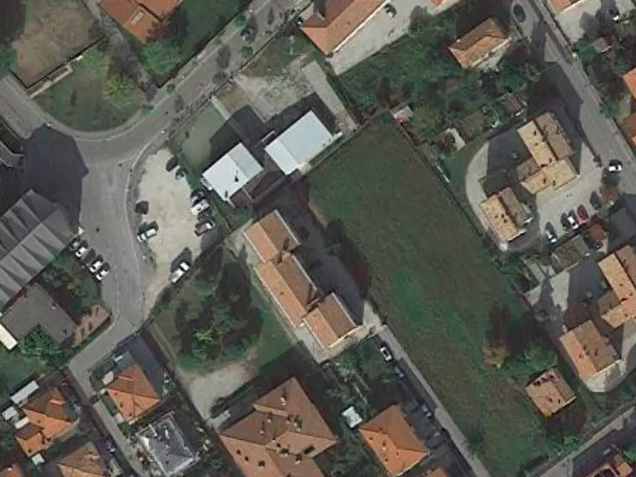 Immagine 19 di Appartamento in vendita  in Via Zezzos a Vittorio Veneto