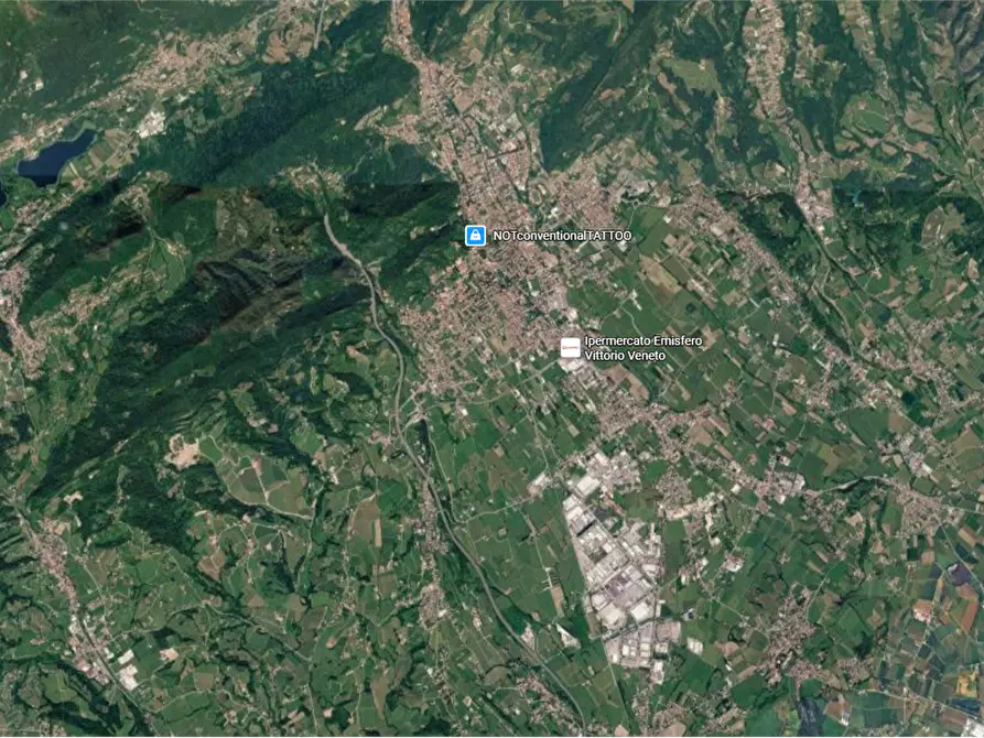 Immagine 10 di Appartamento in vendita  in Via Milesi a Vittorio Veneto