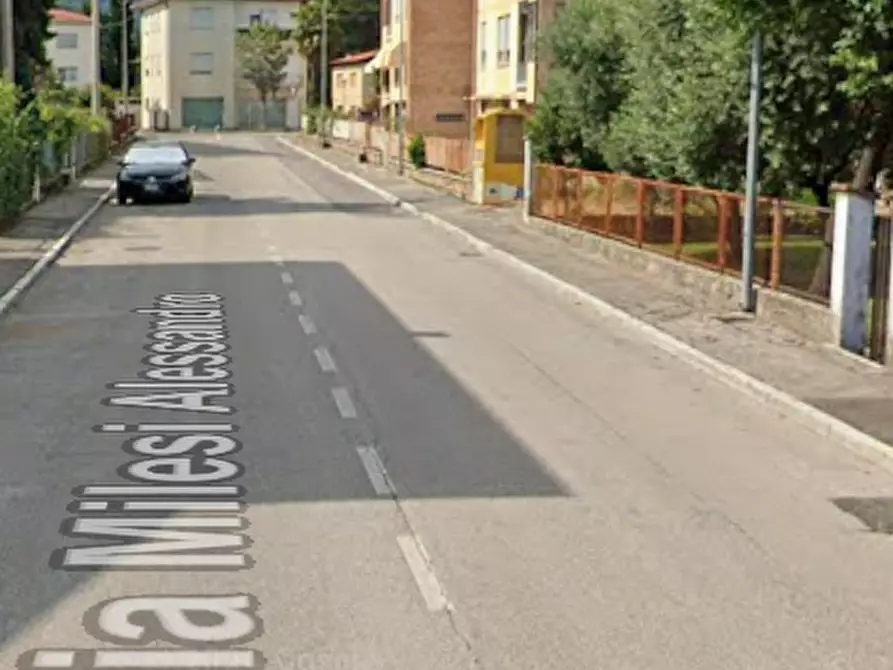Immagine 17 di Appartamento in vendita  in Via Milesi a Vittorio Veneto