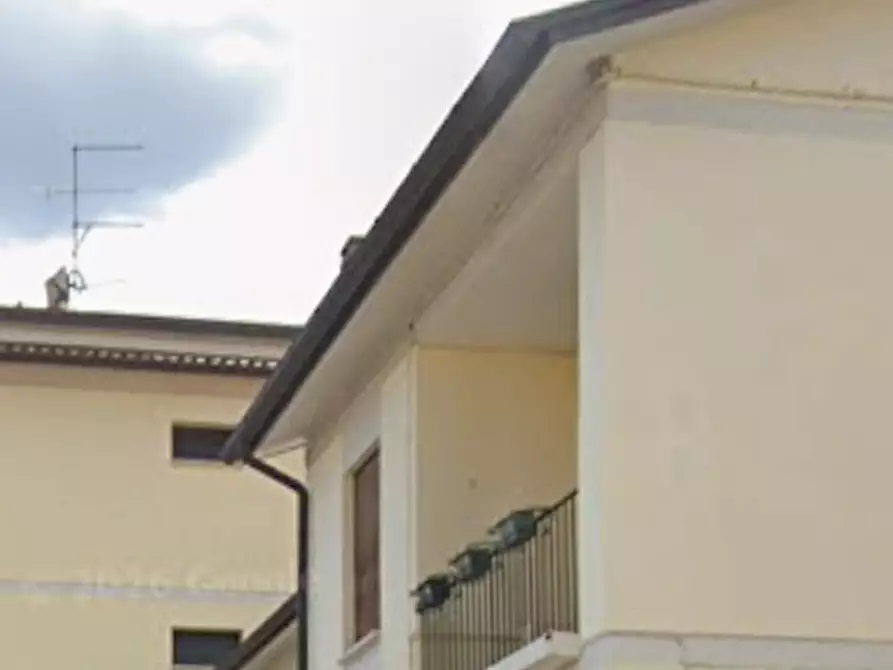 Immagine 18 di Appartamento in vendita  in Via Milesi a Vittorio Veneto