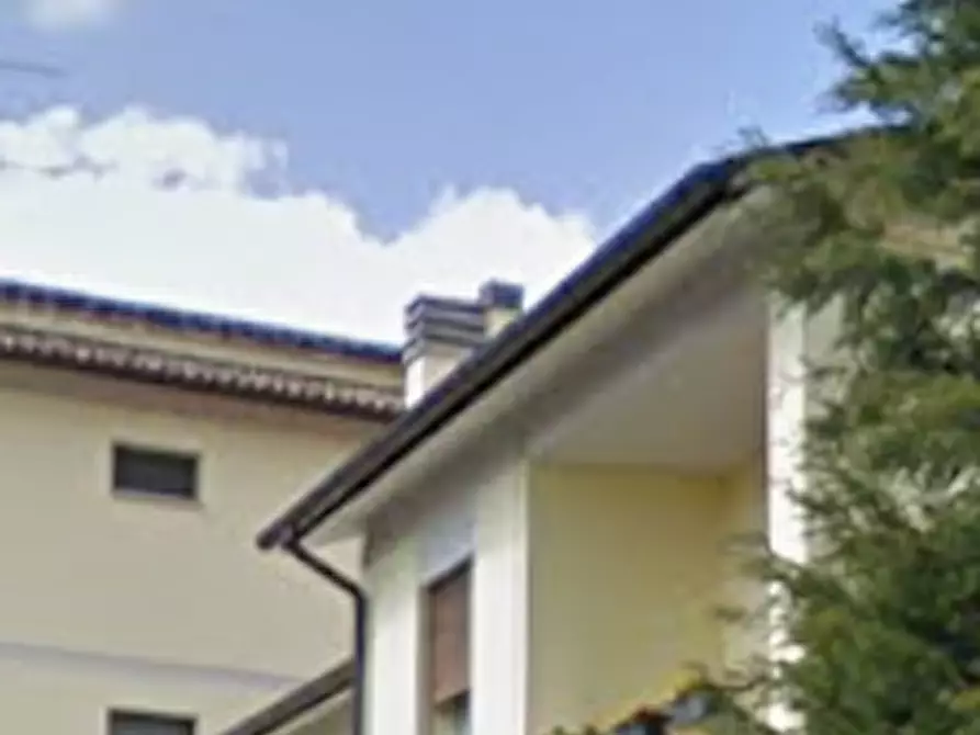 Immagine 20 di Appartamento in vendita  in Via Milesi a Vittorio Veneto