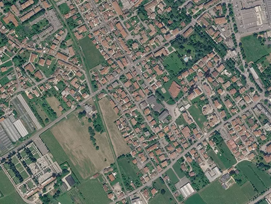 Immagine 19 di Appartamento in vendita  in Via Milesi a Vittorio Veneto