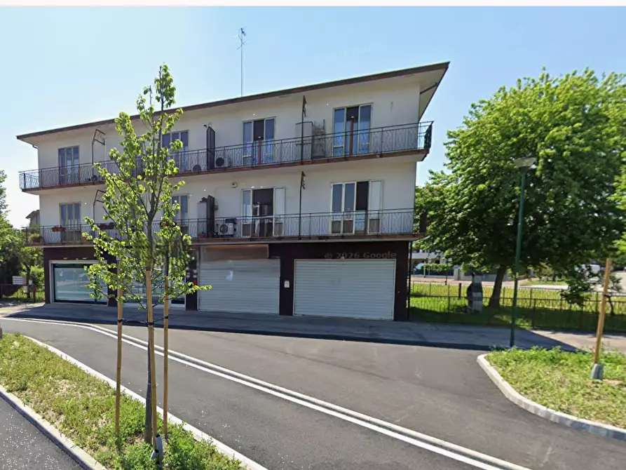 Immagine 4 di Appartamento in vendita  in Via Altinia a Venezia