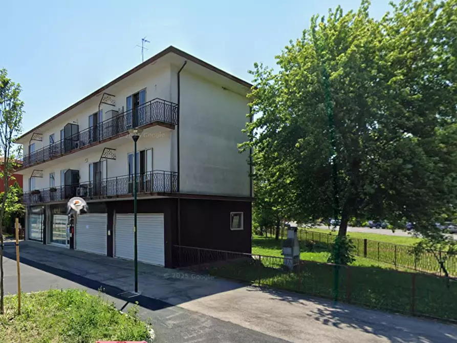 Immagine 5 di Appartamento in vendita  in Via Altinia a Venezia