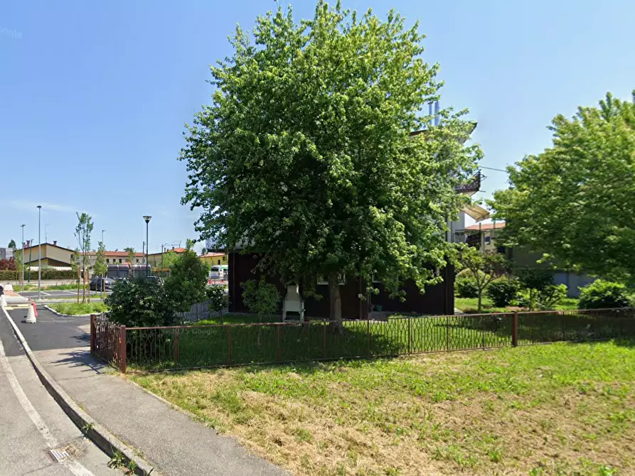 Immagine 13 di Appartamento in vendita  in Via Altinia a Venezia