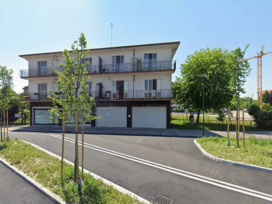 Immagine 21 di Appartamento in vendita  in Via Altinia a Venezia