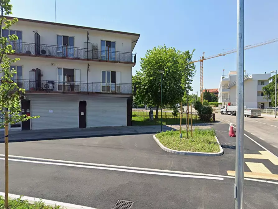 Immagine 22 di Appartamento in vendita  in Via Altinia a Venezia