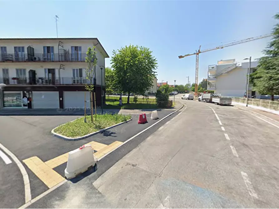 Immagine 26 di Appartamento in vendita  in Via Altinia a Venezia