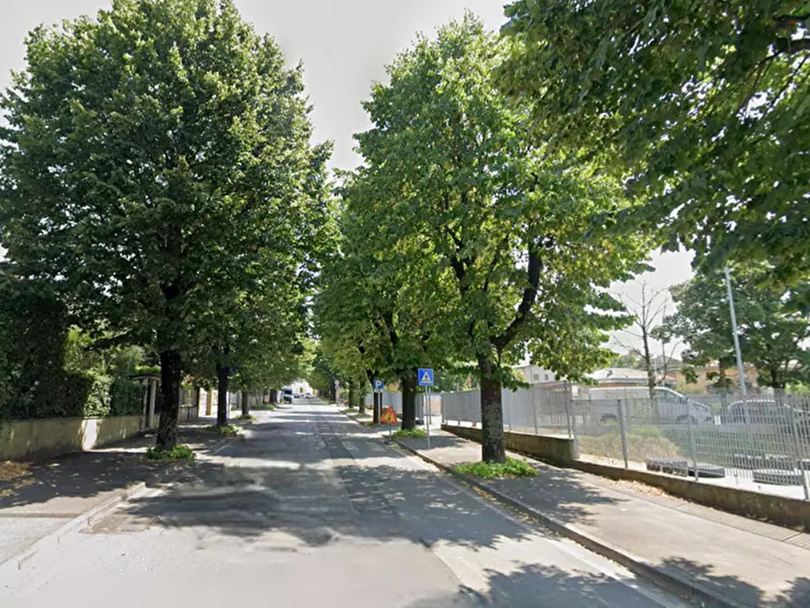 Immagine 12 di Appartamento in vendita  in Via regia antica a Lonato del Garda