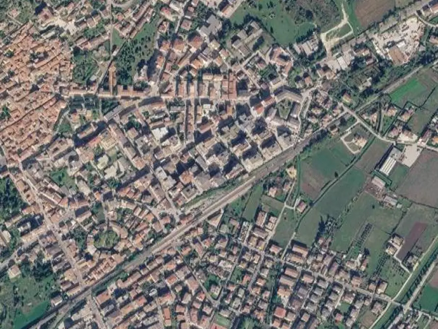 Immagine 3 di Appartamento in vendita  in Via Vittorio Alfieri a Venafro