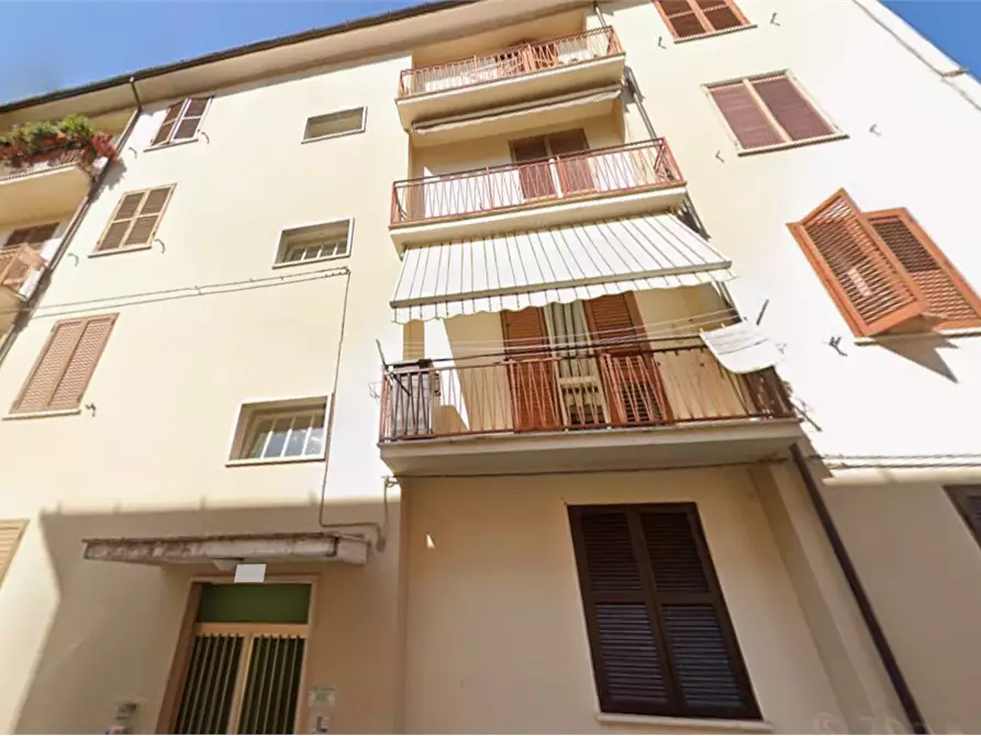 Immagine 10 di Appartamento in vendita  in Via Amleto Contucci a Sulmona