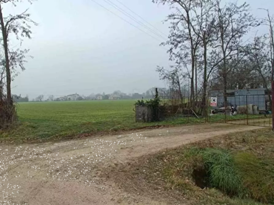 Immagine 1 di Terreno agricolo in vendita  in  via Murari a Quinto Di Treviso