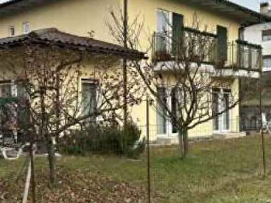 Immagine 1 di Casa indipendente in vendita  in via Mier a Belluno