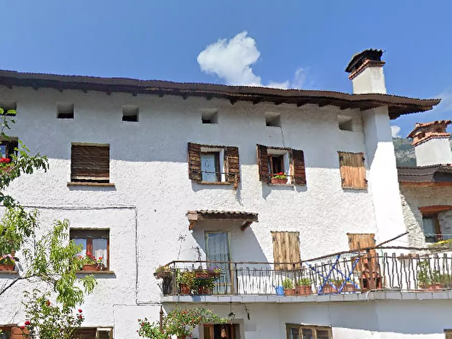 Immagine 1 di Casa indipendente in vendita  in Via della Stretta a Castellavazzo