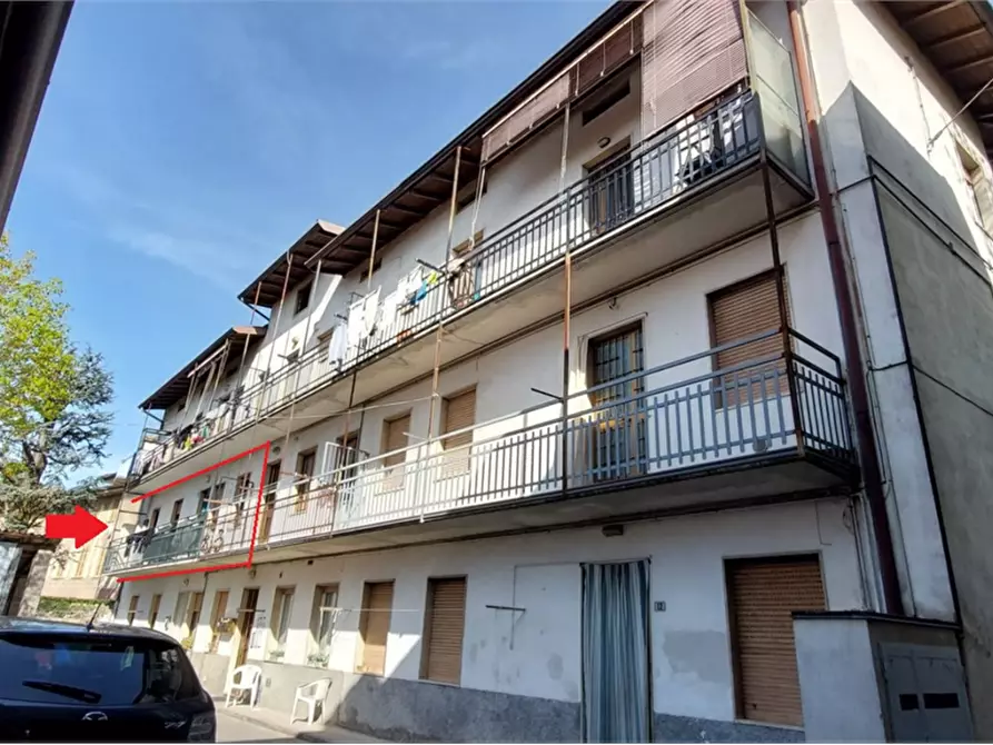 Immagine 1 di Appartamento in vendita  in Via Crosia a Alme'