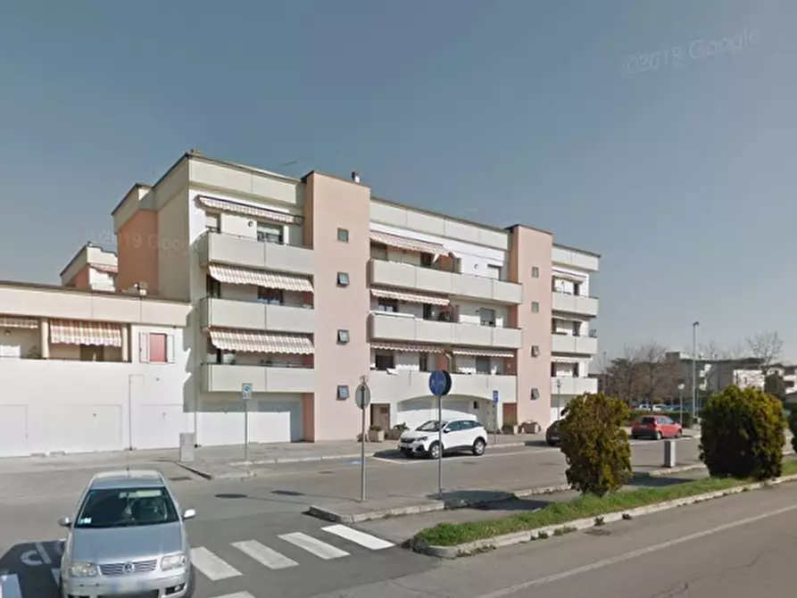 Immagine 1 di Appartamento in vendita  in  viale Sandro Pertinin  a Masera' Di Padova