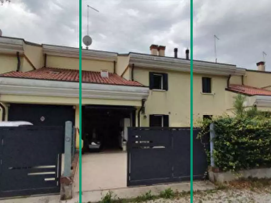 Immagine 1 di Porzione di casa in vendita  in Via Giovanni Verdi a Martellago