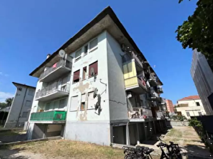 Immagine 1 di Appartamento in vendita  in via Confalonieri a Padova
