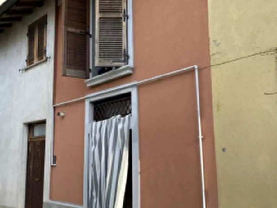 Immagine 1 di Appartamento in vendita  in  via Nuova a Canonica D'adda
