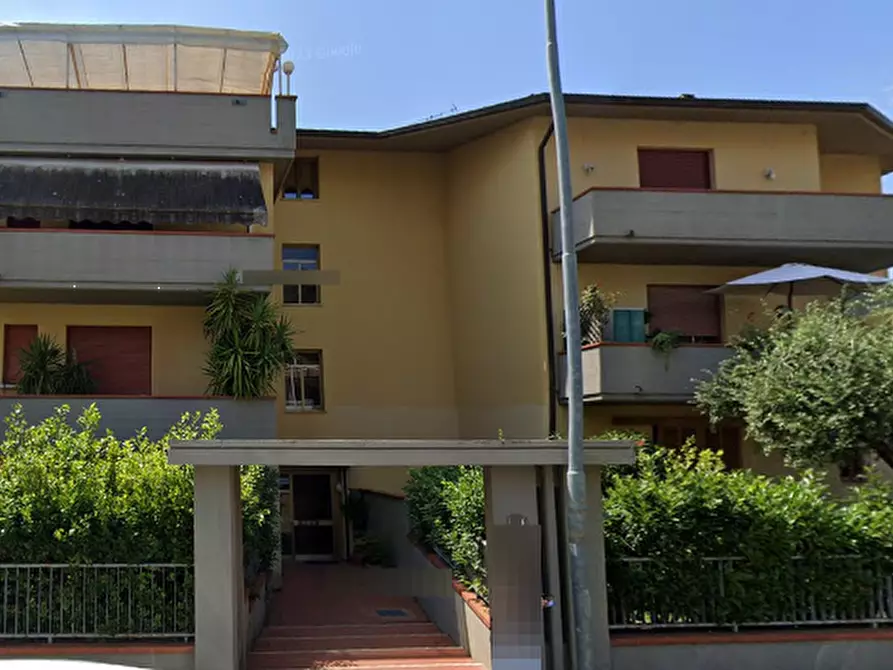 Immagine 1 di Appartamento in vendita  in  Via Bellini  a Montecatini Terme