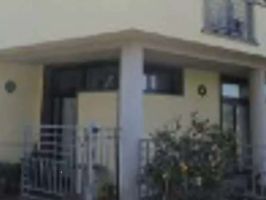 Immagine 1 di Appartamento in vendita  in Via della Quercia a Pescia