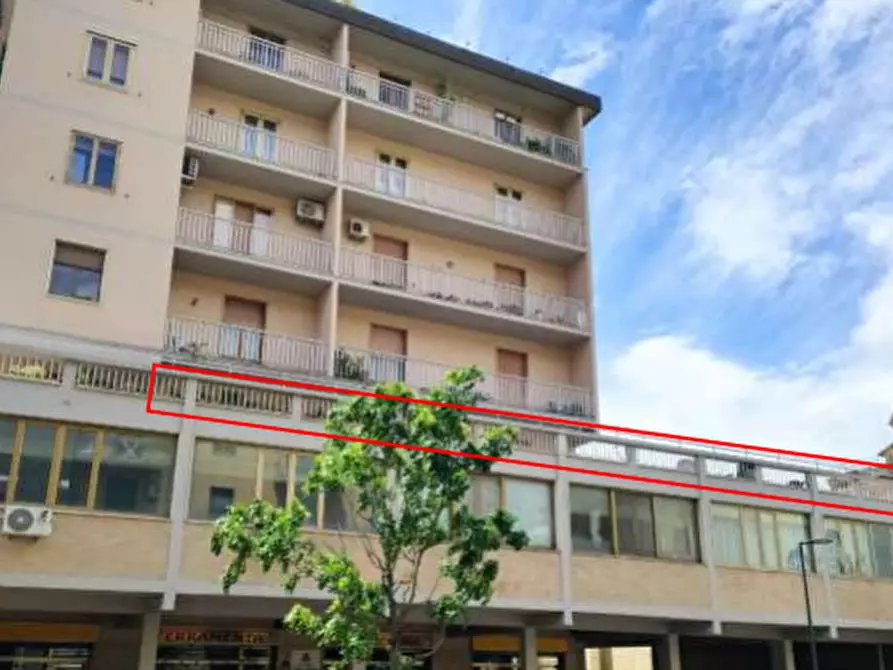 Immagine 1 di Appartamento in vendita  in Viale Montegrappa  a Prato