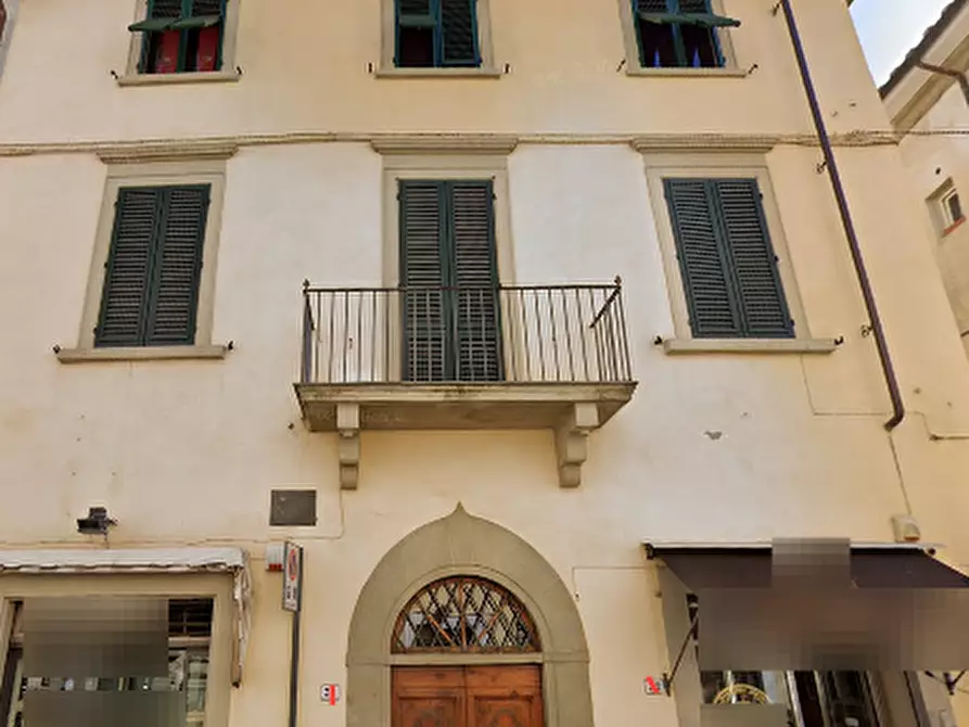 Immagine 1 di Appartamento in vendita  in via Curtatone e Montanara a Pistoia