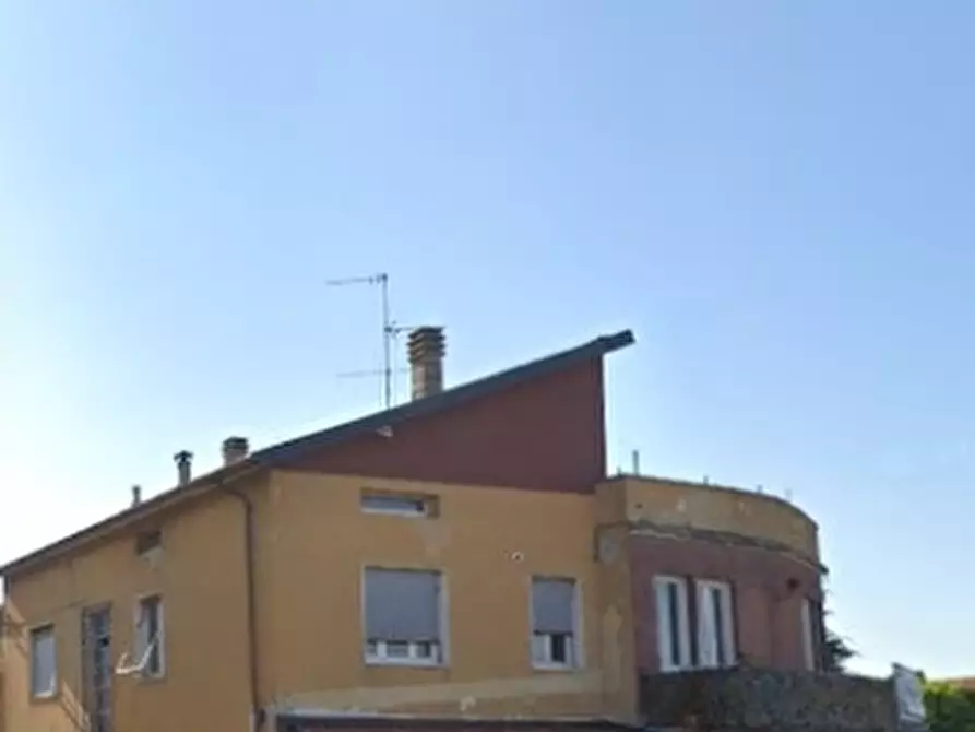 Immagine 1 di Appartamento in vendita  in via Roma a Corte Franca