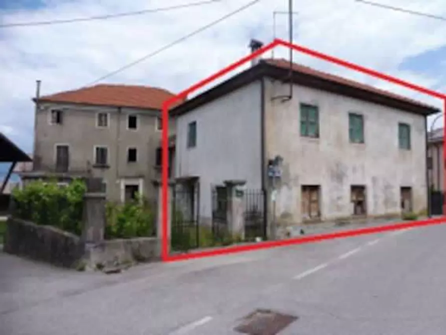 Immagine 1 di Casa indipendente in vendita  in Località Morgan a Borgo Valbelluna